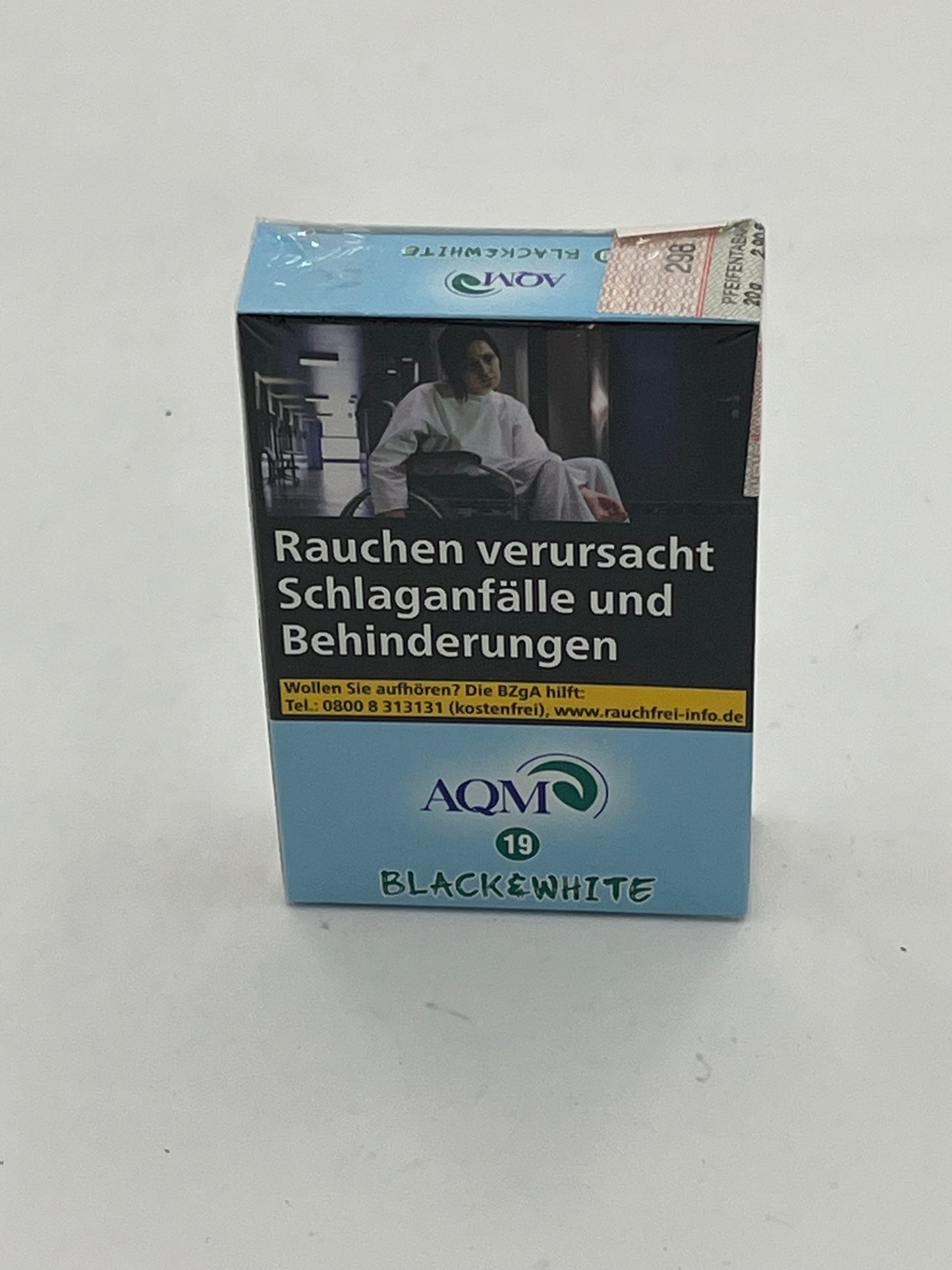 Aqua Mentha - Black & White (19)